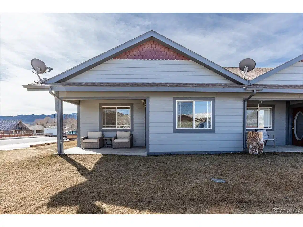 Image 1: Exterior Front Porch Image 1: Exterior Front Porch