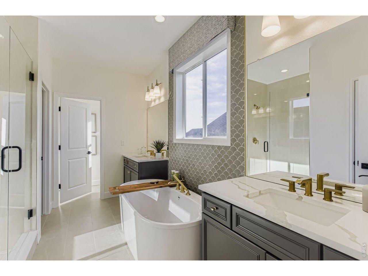 Image 3: Primary Bath