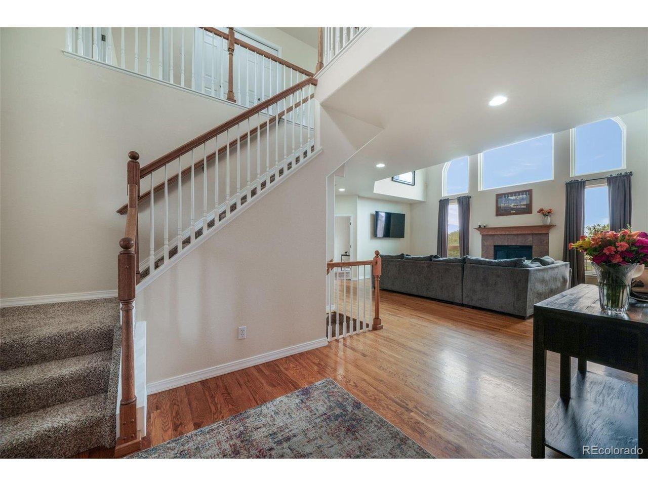Image 4: Entry