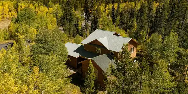 228 Glacier Ridge Rd