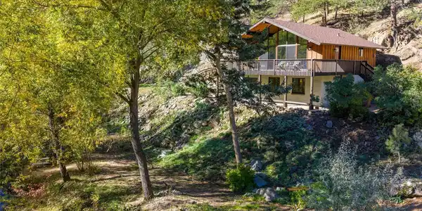 1685 Fourmile Canyon Dr
