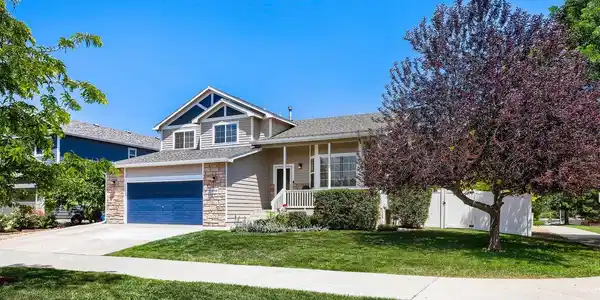 Image 2: 16306 9th St Mead