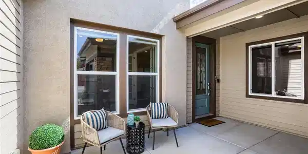 Image 3: Private Front Door Image 3: Private Front Door