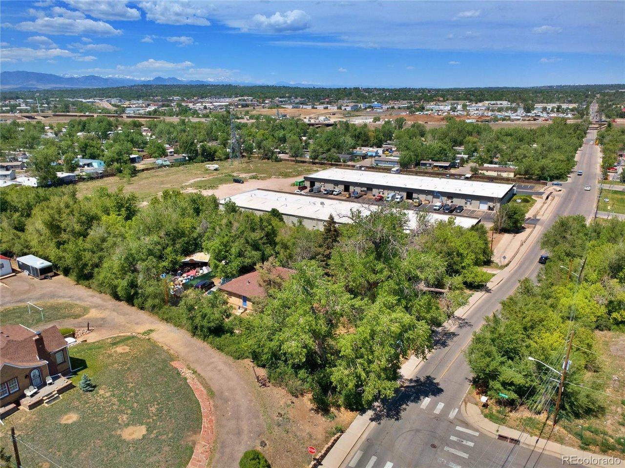 Image 4: Northwest Lot View