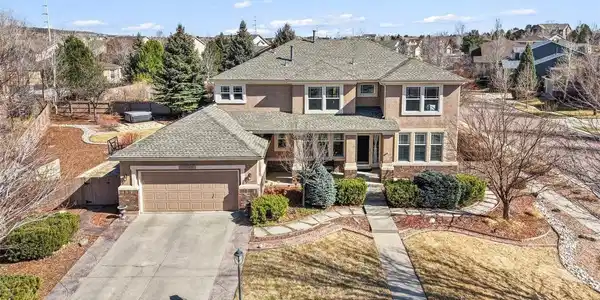 10143 Pine Glade Dr