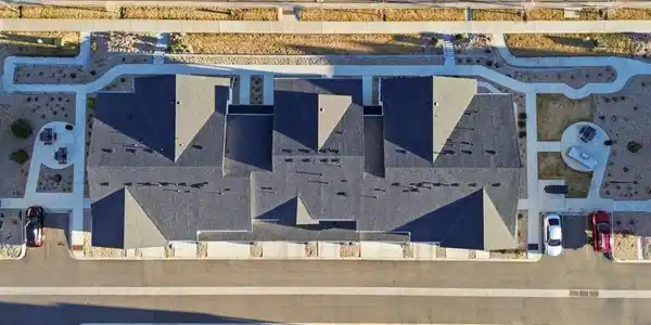 Image 4: Pocket parks, seating areas, and landscaping throughout the complex