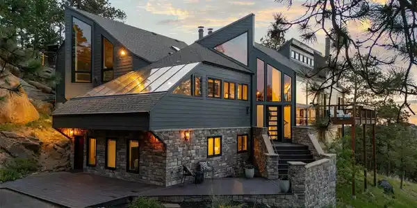 5396 Bear Mountain