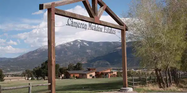 8927 Cameron Meadow