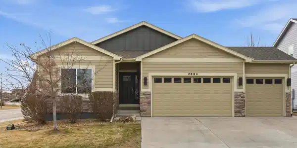 2884 Hydra Dr