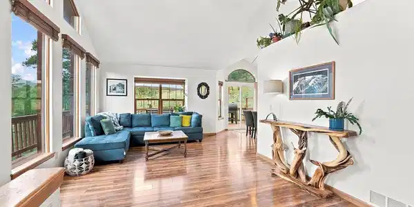 Image 2: Floor to Ceiling Windows Image 2: Floor to Ceiling Windows
