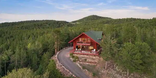 Image 2: Welcome to mountain living in the Hidden Lake community Image 2: Welcome to mountain living in the Hidden Lake community