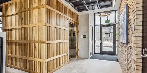 Image 3: Lobby Image 3: Lobby