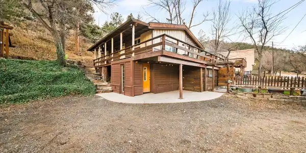 24 Tracy Trail Rd