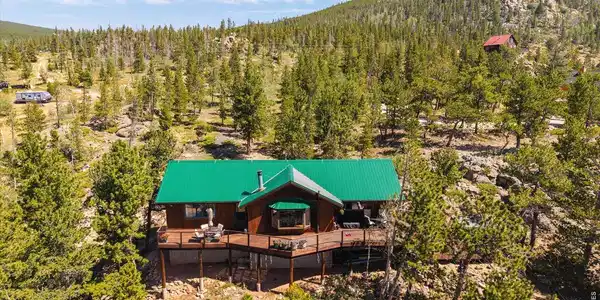 Image 2: Welcome to mountain living! Image 2: Welcome to mountain living!