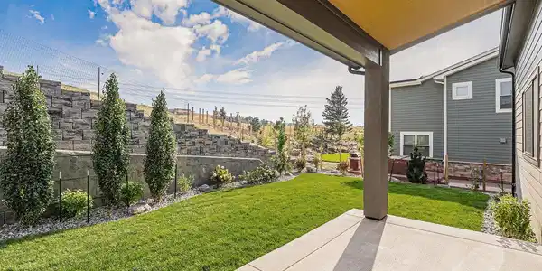 Image 2: Rear Private Covered Patio
