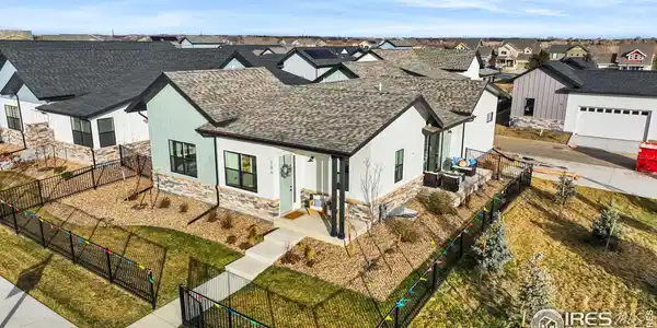 706 Greenfields Dr