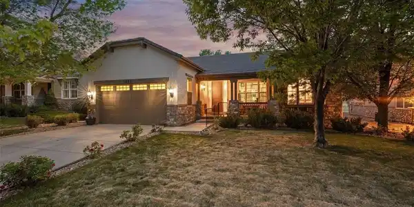 Image 2: Beautiful home, thoughtfully designed with well-proportioned rooms. Image 2: Beautiful home, thoughtfully designed with well-proportioned rooms.