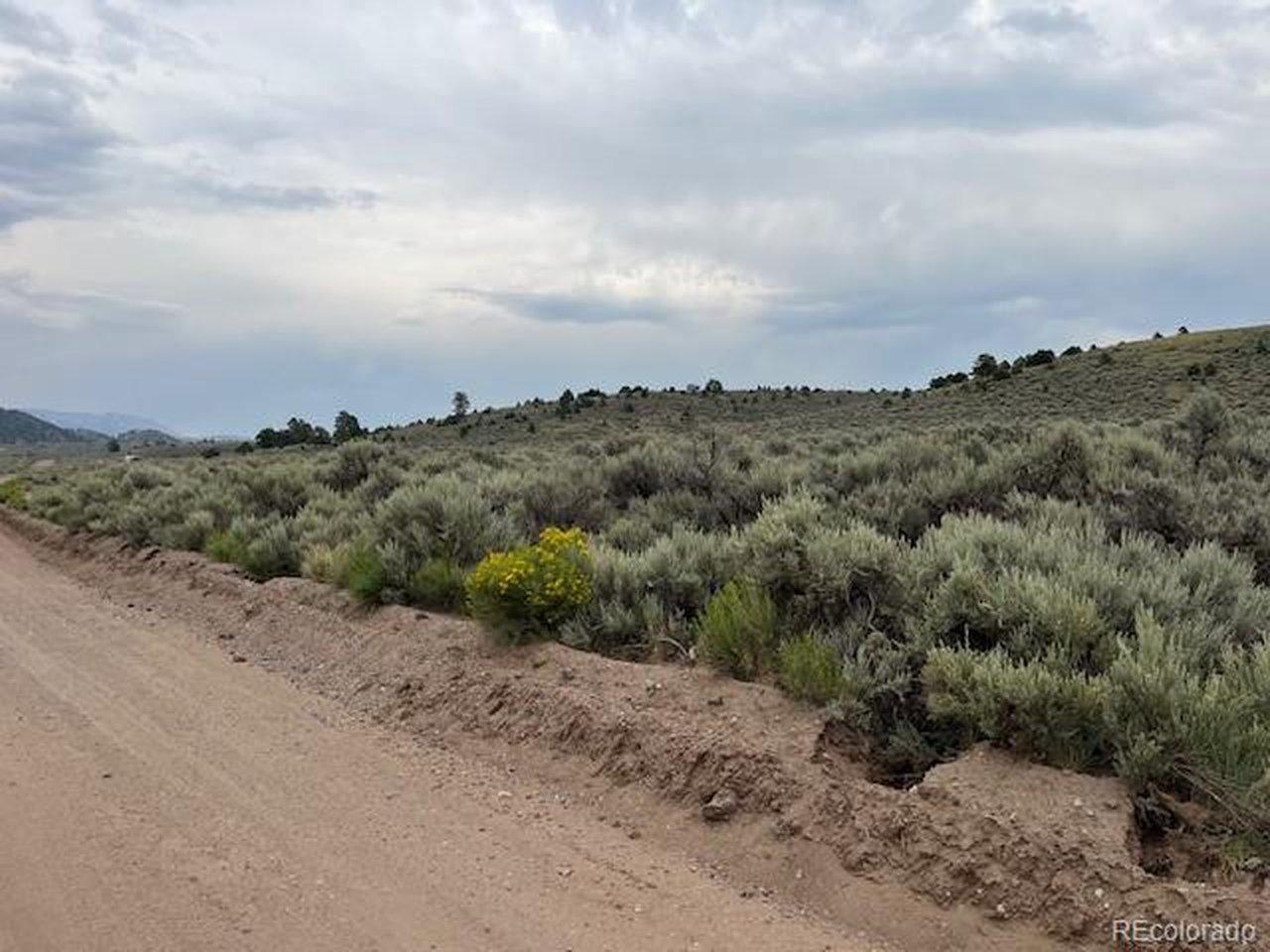 Image 4: Looking NE. Image 4: Looking NE.