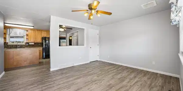Image 4 Image 4