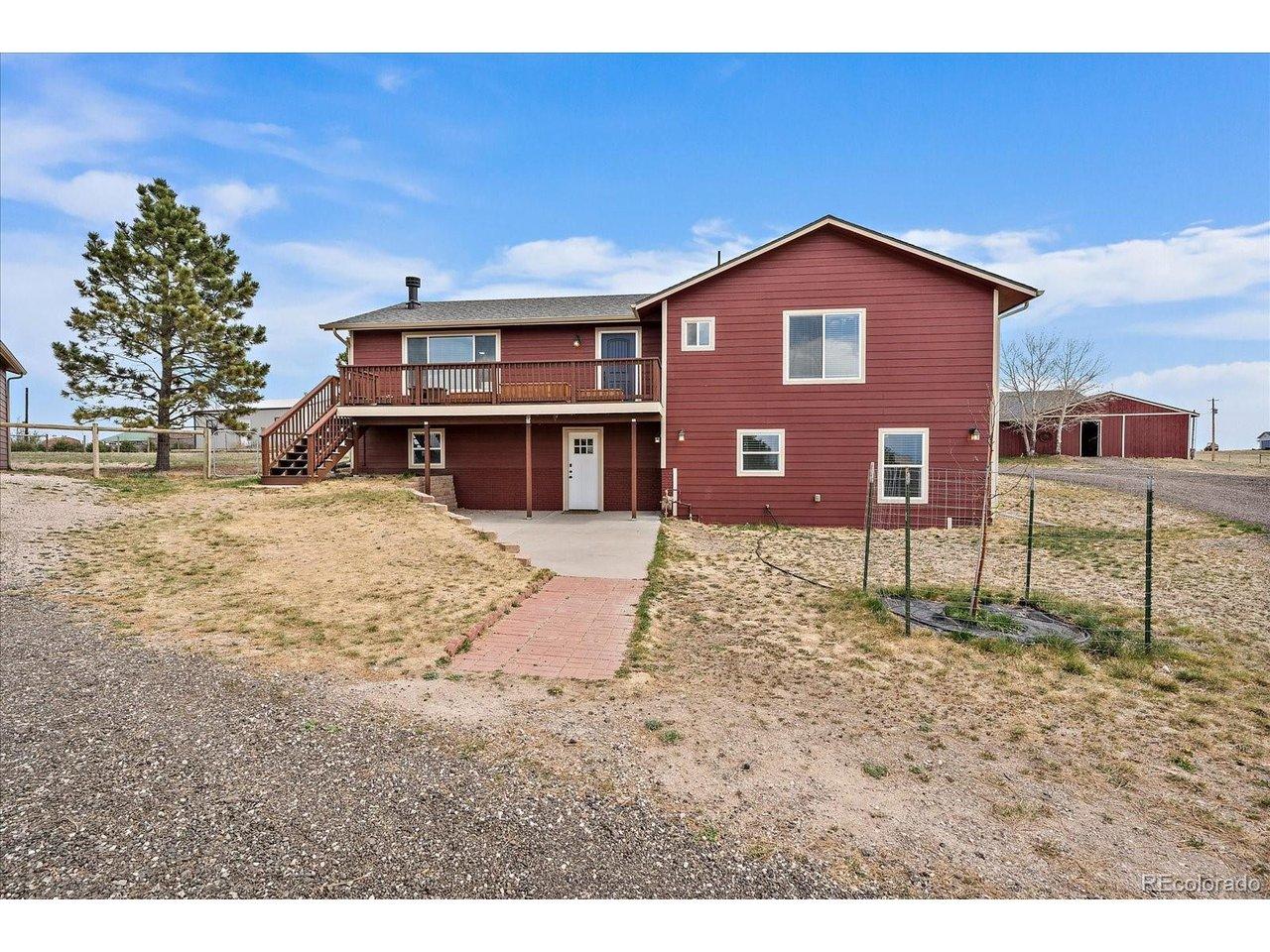 Image 3: Main house with walk out / Mother In Law Lower Level
