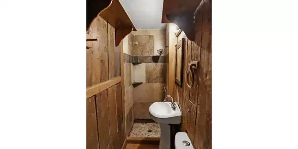 Image 4 Image 4