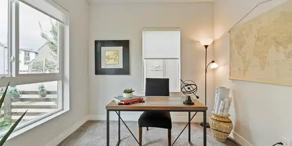 Image 4: Lower Level Non-Conforming Bedroom/Bonus Room Image 4: Lower Level Non-Conforming Bedroom/Bonus Room