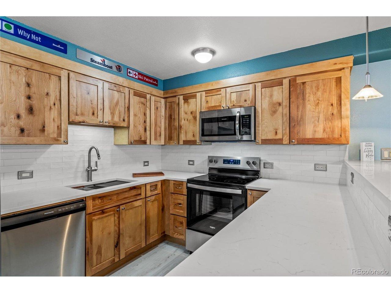 Image 3: Quartz Counters Image 3: Quartz Counters