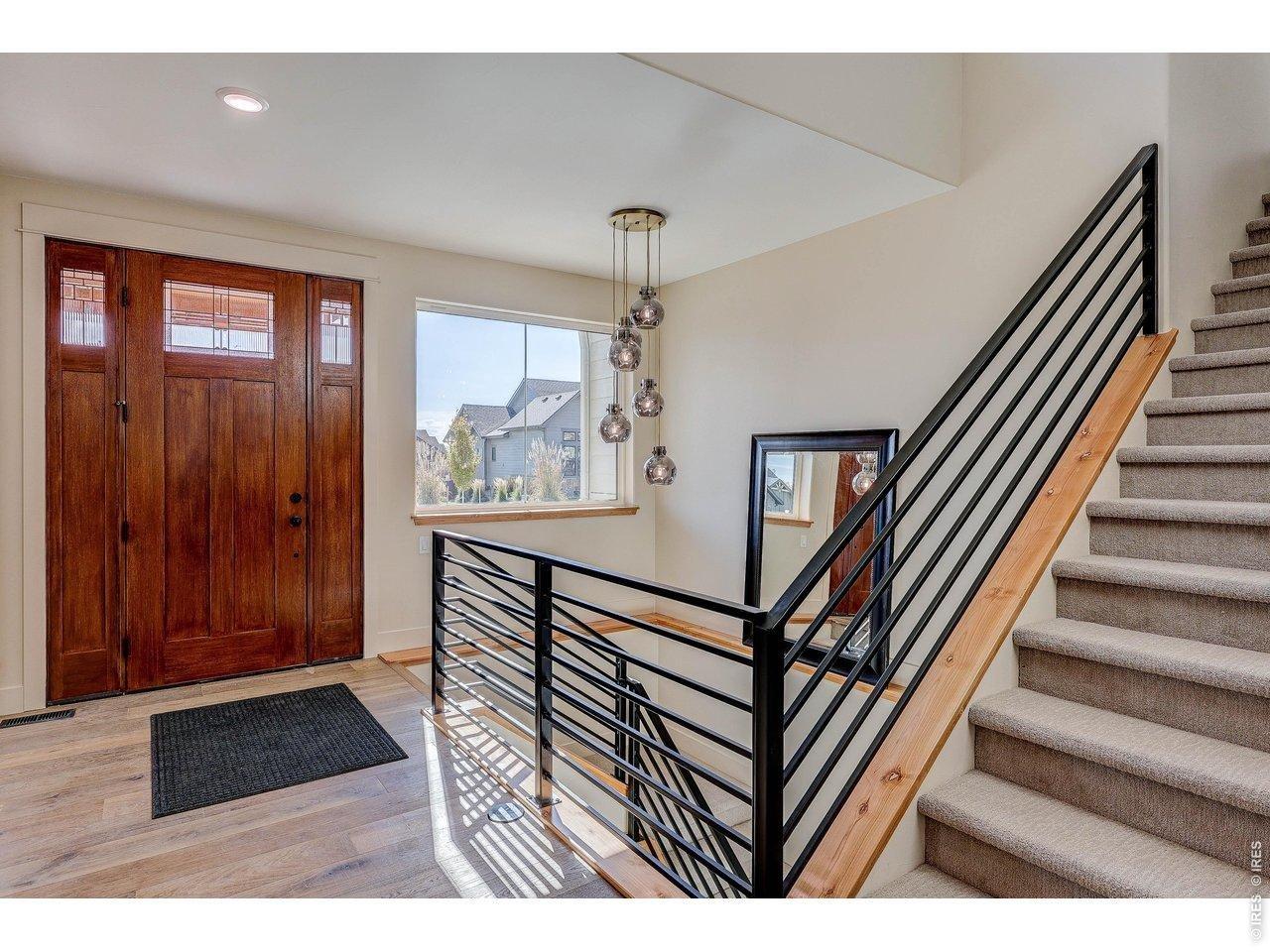 Image 3: Entry Image 3: Entry
