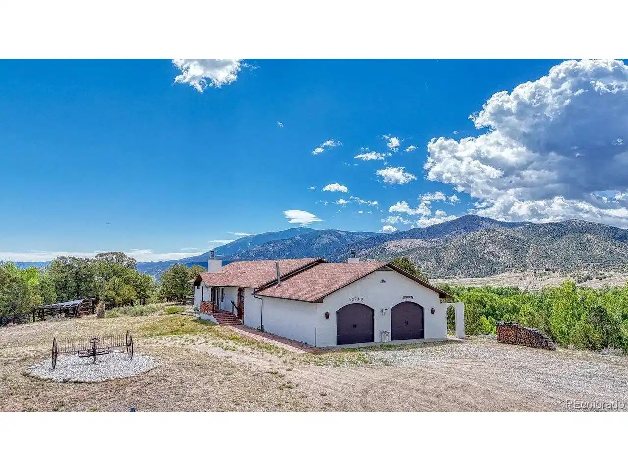 Image 1: Southwest style house Image 1: Southwest style house