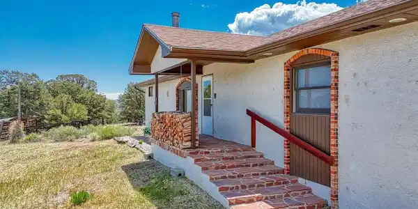 Image 3: Front porch with a view of Mt Princeton Image 3: Front porch with a view of Mt Princeton