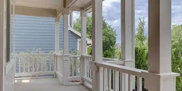 Image 3: Covered Front Porch Image 3: Covered Front Porch