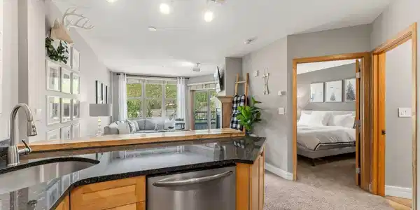 140 Ida Belle Dr