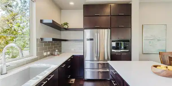 Image 3: Kitchen Image 3: Kitchen