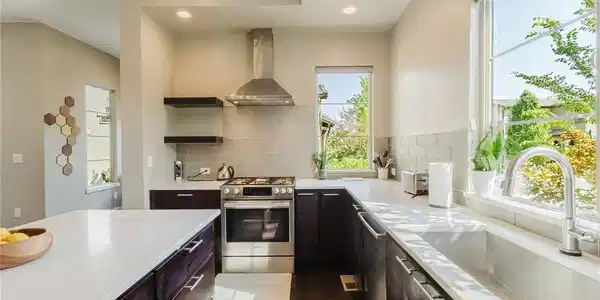 Image 4: Kitchen Image 4: Kitchen
