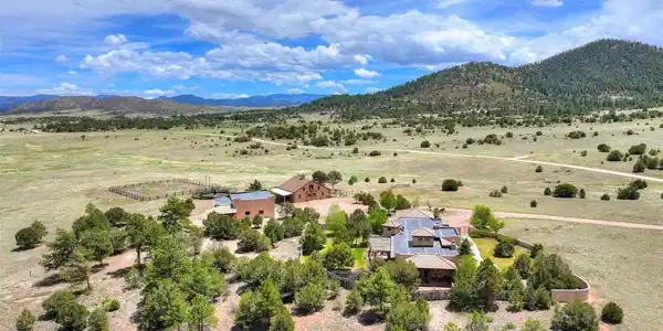 Image 4: Looking east over the rolling plains to the Wet Mountains. Image 4: Looking east over the rolling plains to the Wet Mountains.