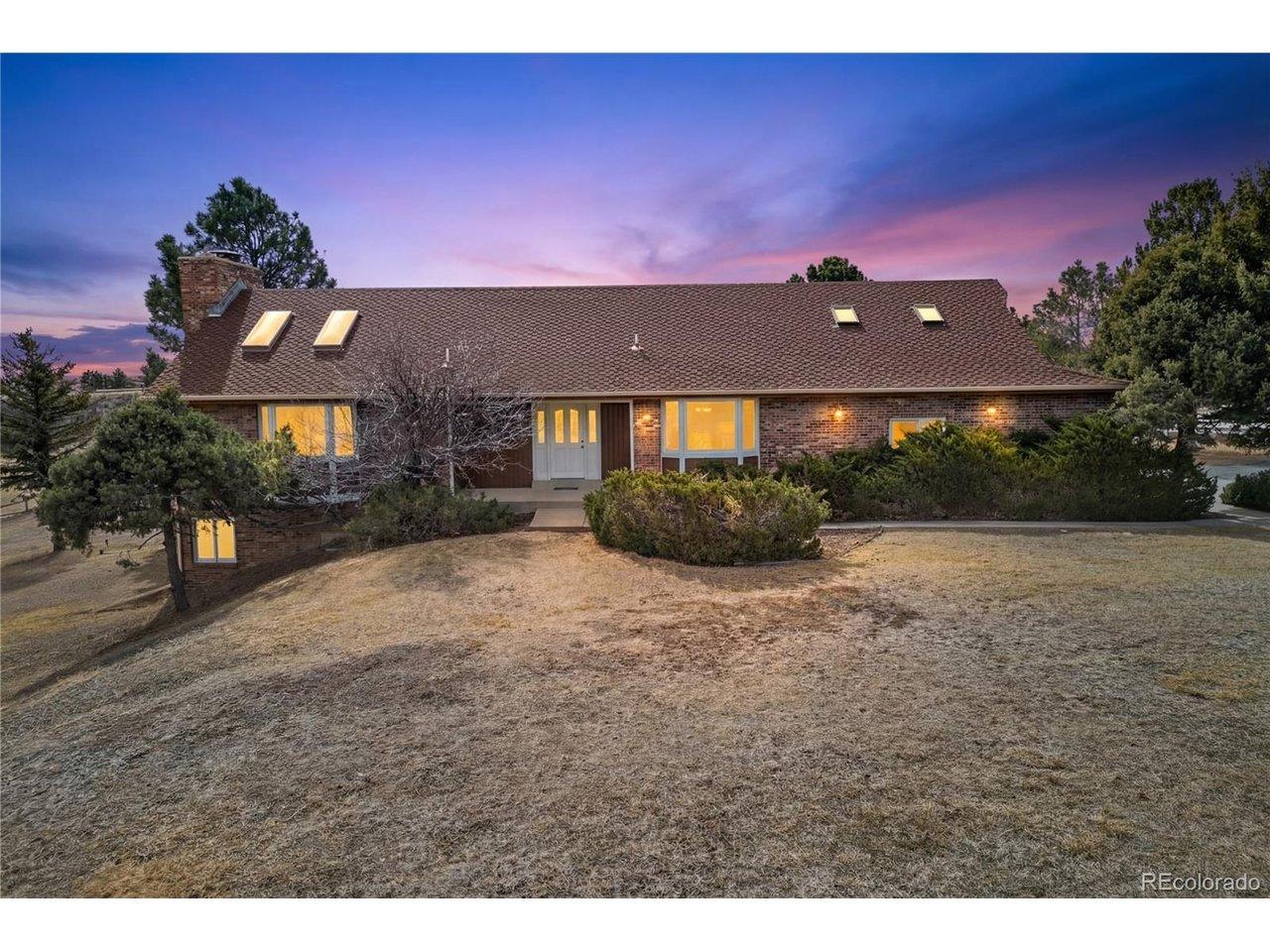Image 1: Front of house twilight Image 1: Front of house twilight