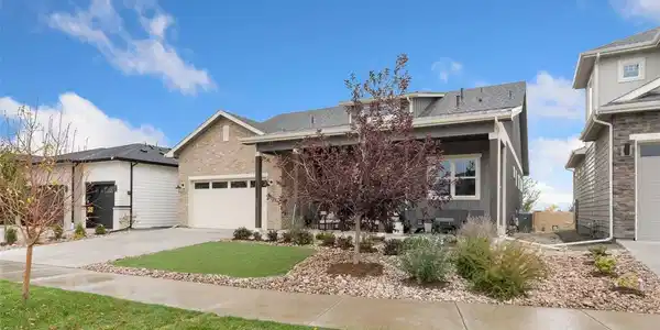 Image 4: Full Landscaping Included! Image 4: Full Landscaping Included!