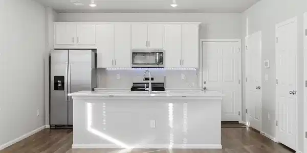 Image 4: OPEN KITCHEN Image 4: OPEN KITCHEN