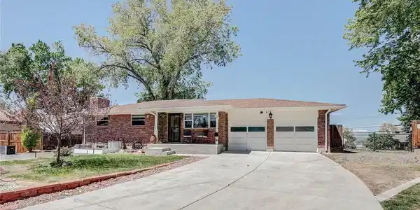 9281 Hazel Ct
