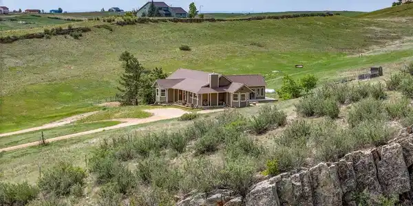 5821 W County Road 8e