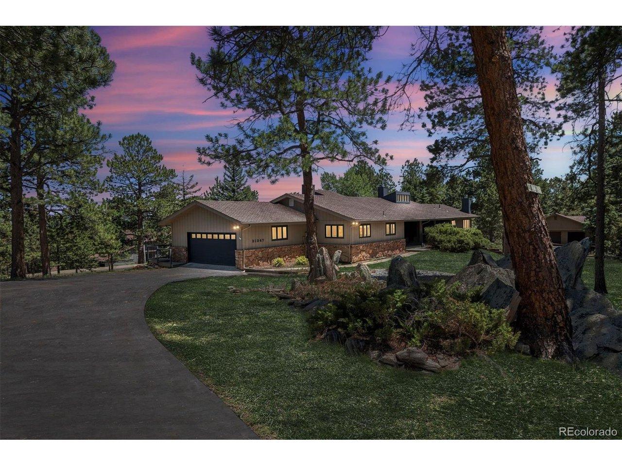 Image 2: Located at the end a well established street with only 8 other homes, and no HOA Image 2: Located at the end a well established street with only 8 other homes, and no HOA