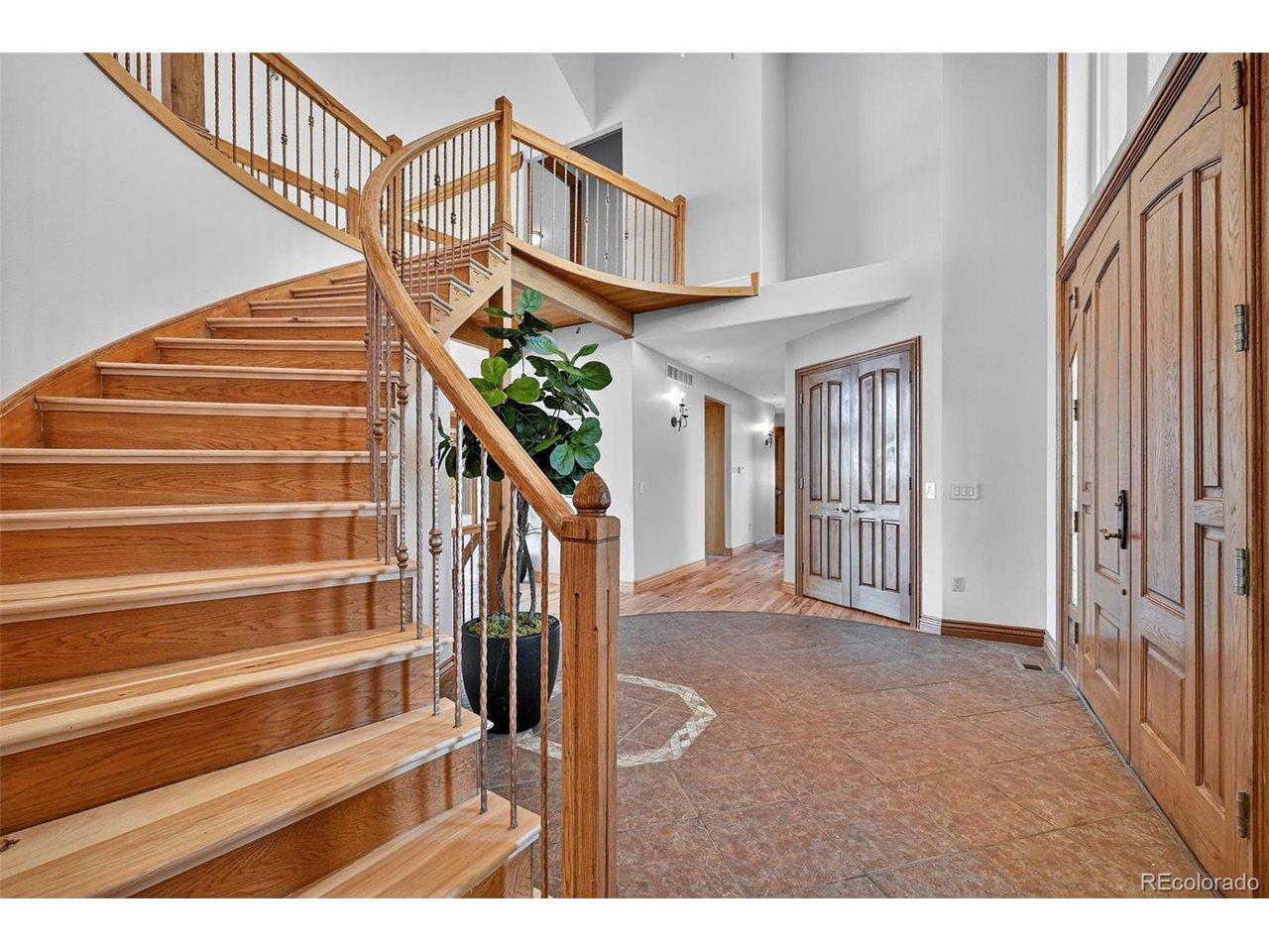 Image 3: Entry Image 3: Entry