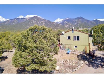 2210 Lone Pine