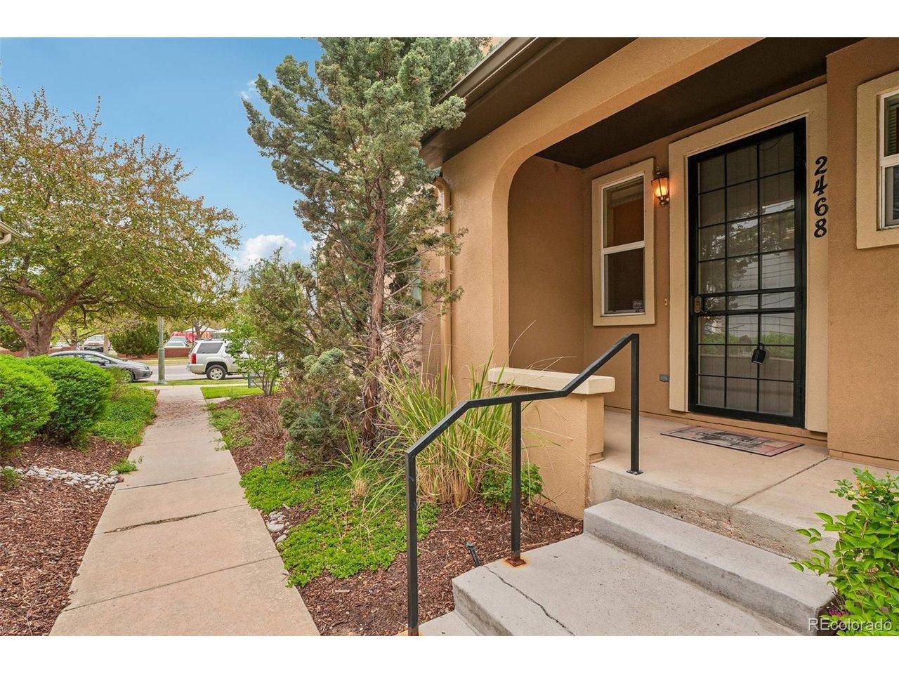 Image 2: Private entrance off-street Image 2: Private entrance off-street