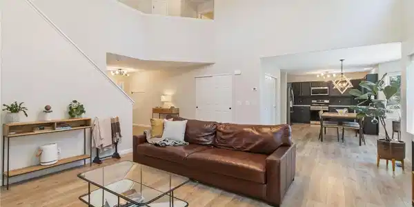 3114 Michelle Ct