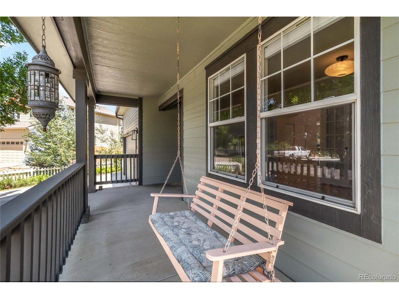 Image 3: Front Porch with Mountain Views Image 3: Front Porch with Mountain Views