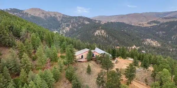 1000 Alaska Rd