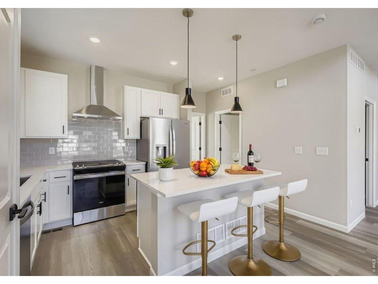 Image 2: Kitchen (level 2) Image 2: Kitchen (level 2)