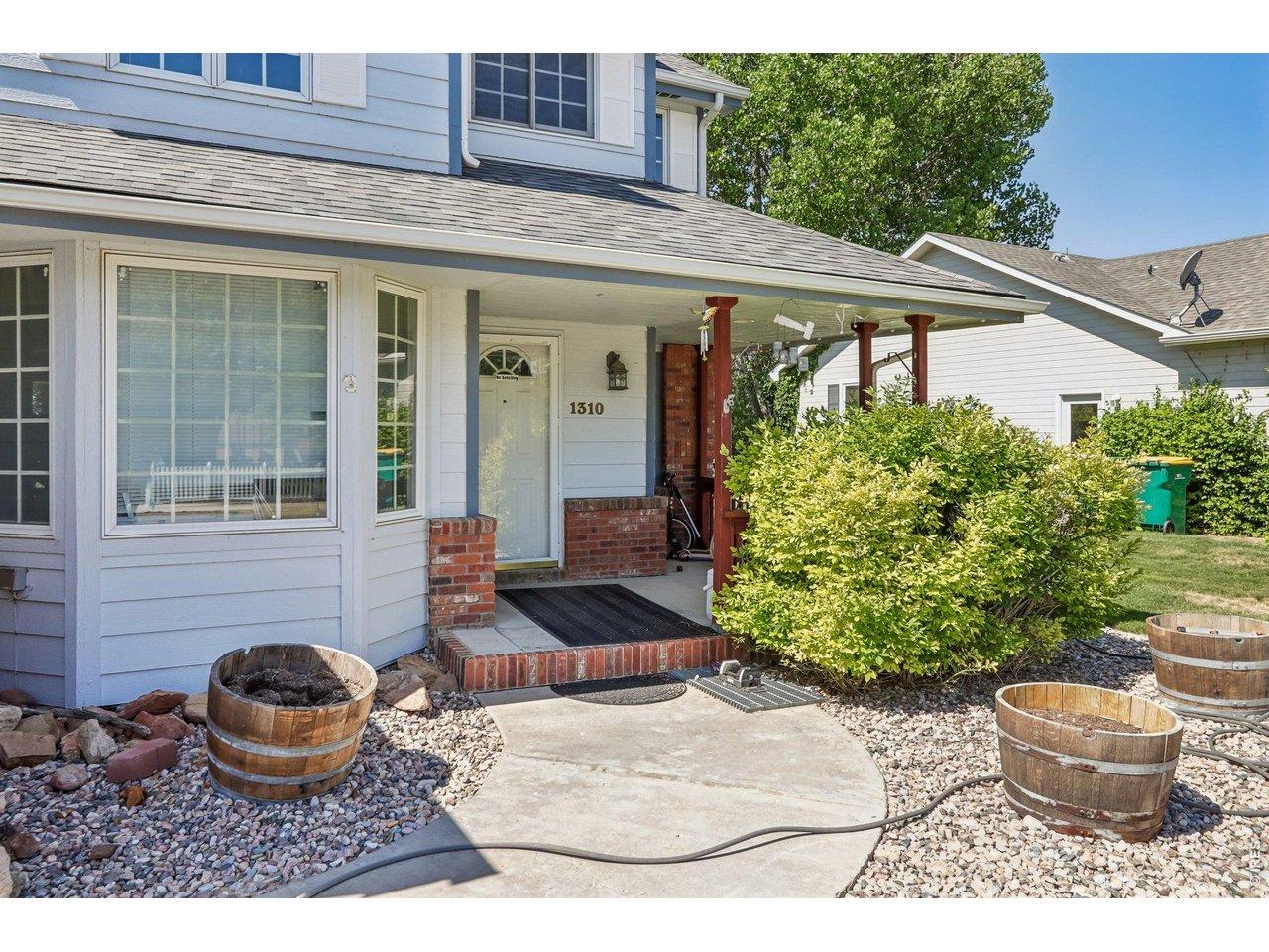 Image 3: Front Porch Image 3: Front Porch
