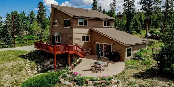 293 Sherwood Trl